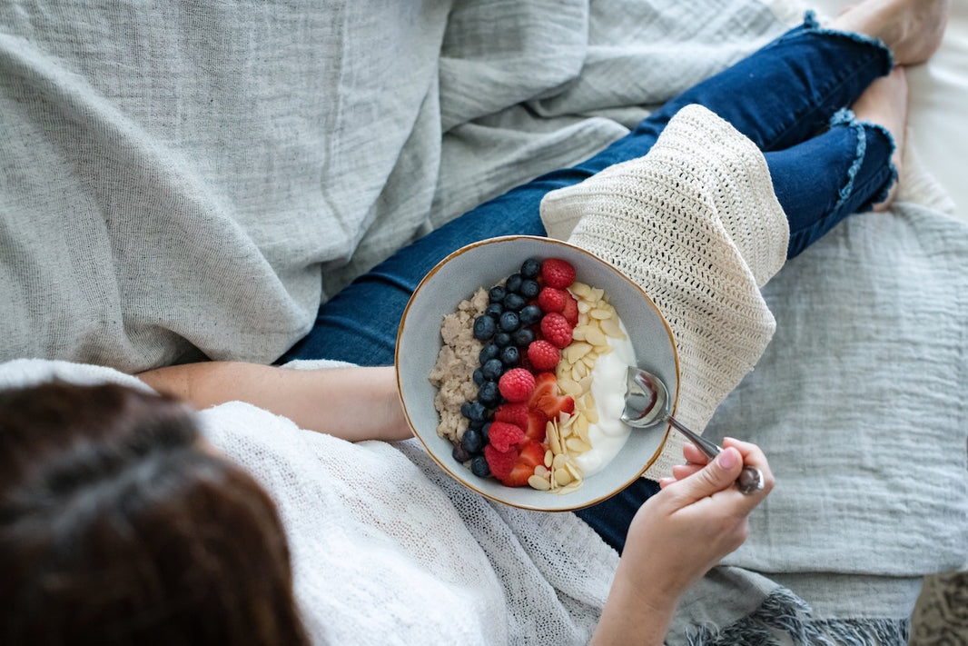 Probiotics vs. Prebiotics: The Difference, and Why You Need Both